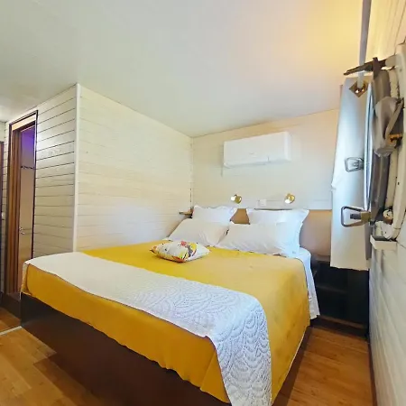 Peniche Mirage, Cabine Concorde *