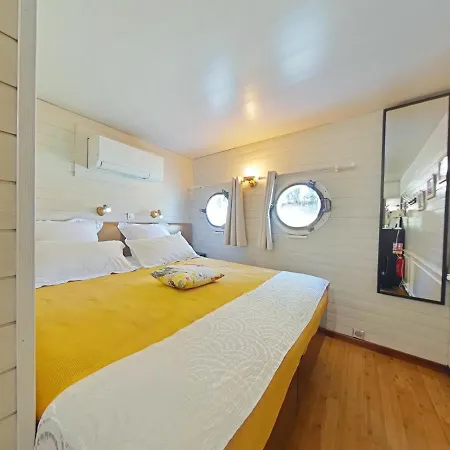 Peniche Mirage, Cabine Concorde بيت ضيافة *